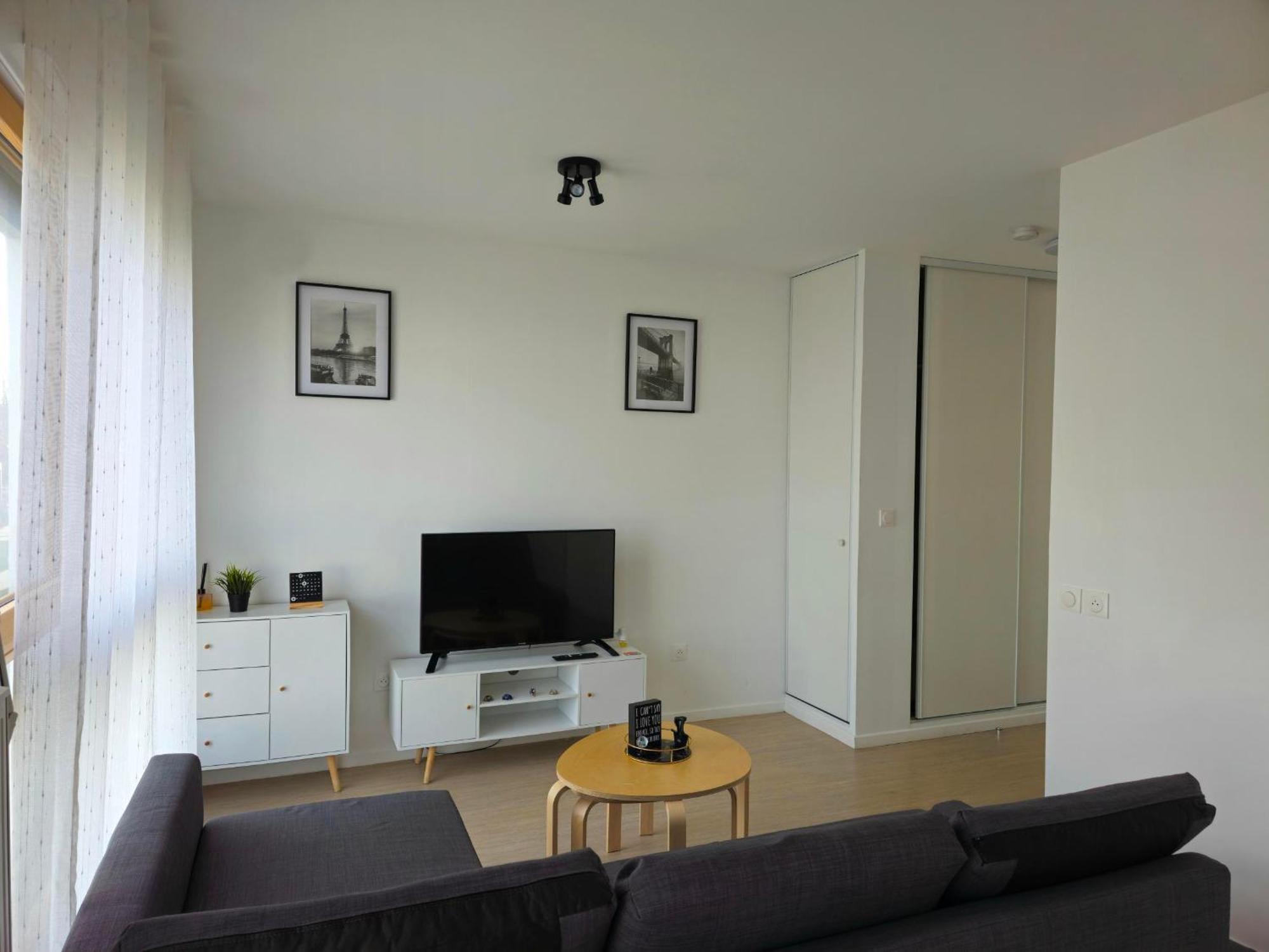 Studio Entre Paris Et Disney Apartment Bussy-Saint-Georges Luaran gambar
