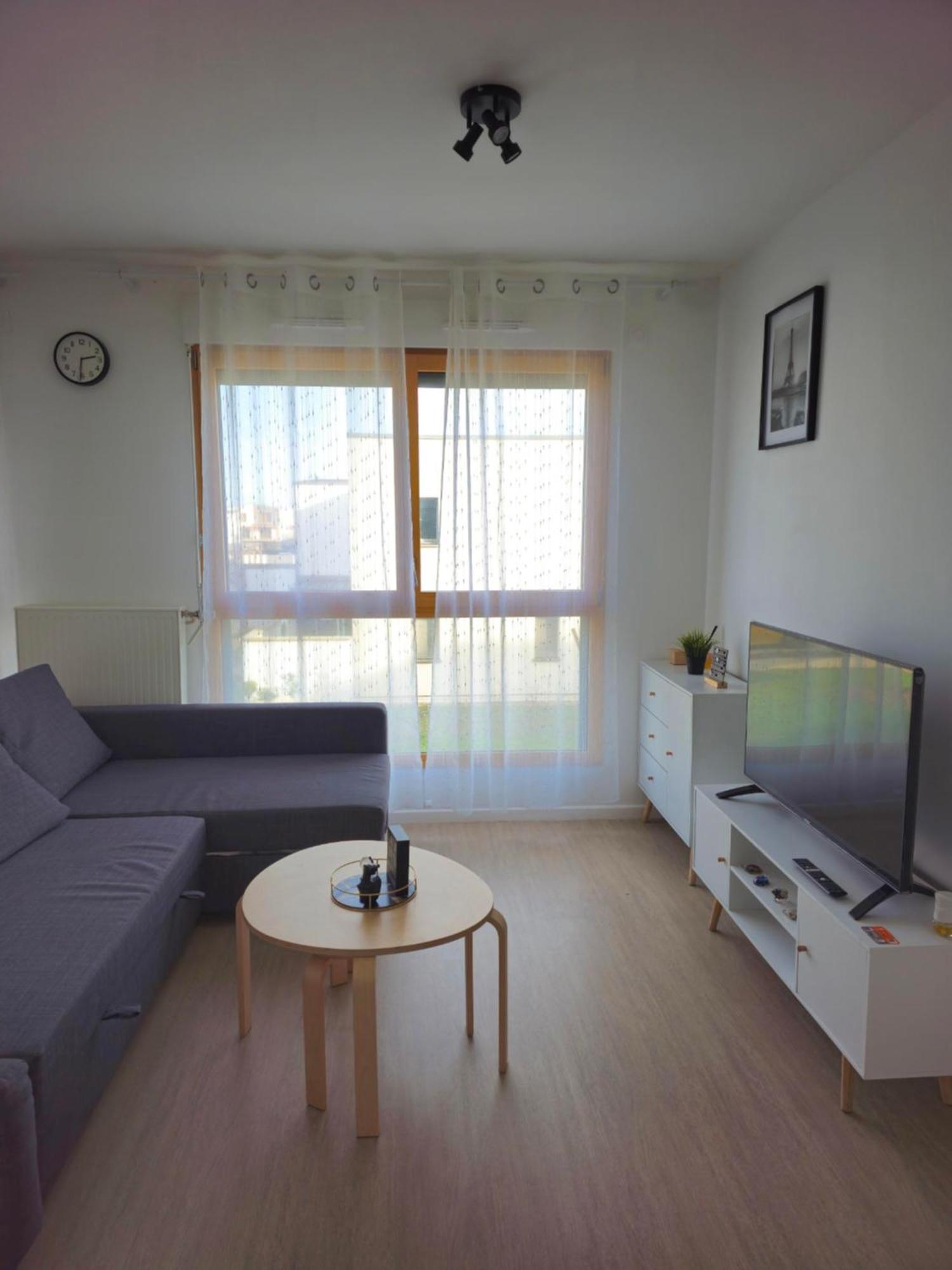 Studio Entre Paris Et Disney Apartment Bussy-Saint-Georges Luaran gambar